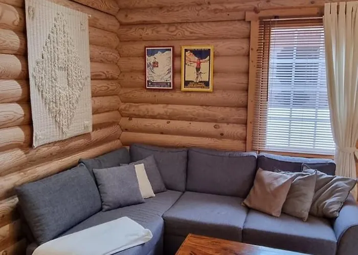 Hovimaeenraitti 5a Tahkovuori