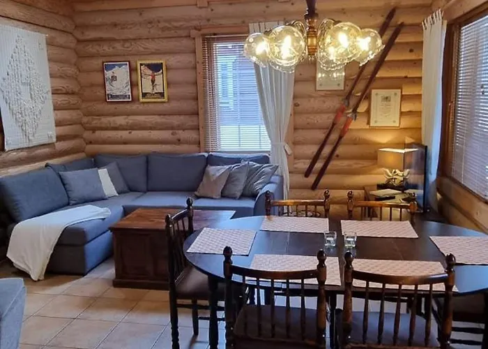 Hovimaeenraitti 5a Διαμέρισμα